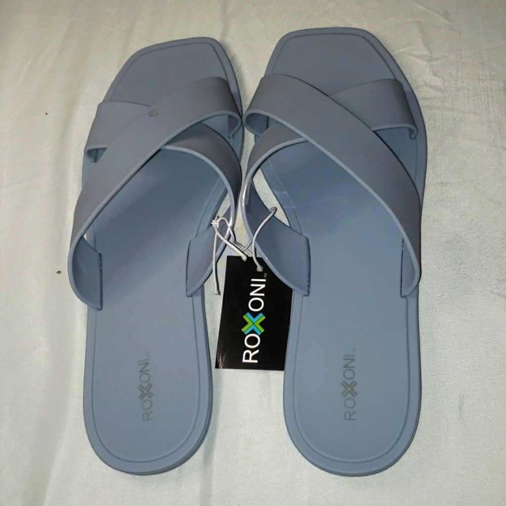 Roxoni Blue Crisscross Sandals 💙
